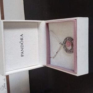 PANDORA GORGEOUS NECKLACE NEW WITH BOX